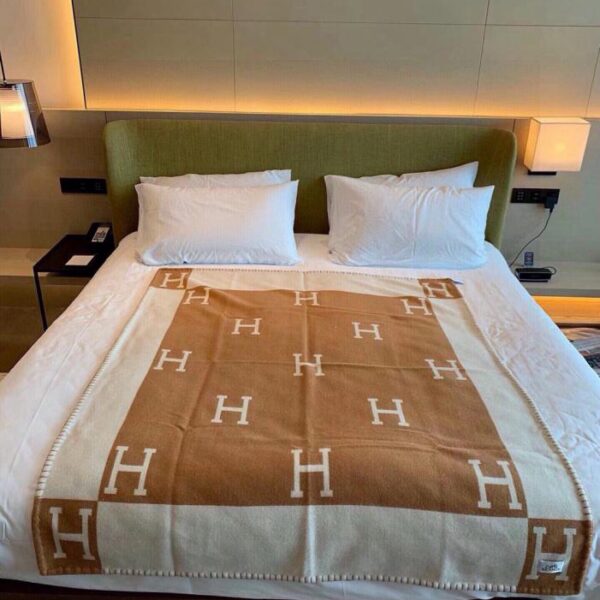 repliche,replica,perfette,siti di,affidabili,migliori siti,dove comprare,1:1,scarpe da ginnastica Coperta classica Hermes ️(IWIZR)