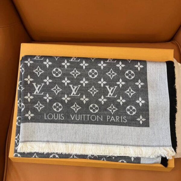 repliche,replica,perfette,siti di,affidabili,migliori siti,dove comprare,1:1,scarpe da ginnastica Sciarpa Louis Vuitton 60% seta 40% lana (LXP4N)