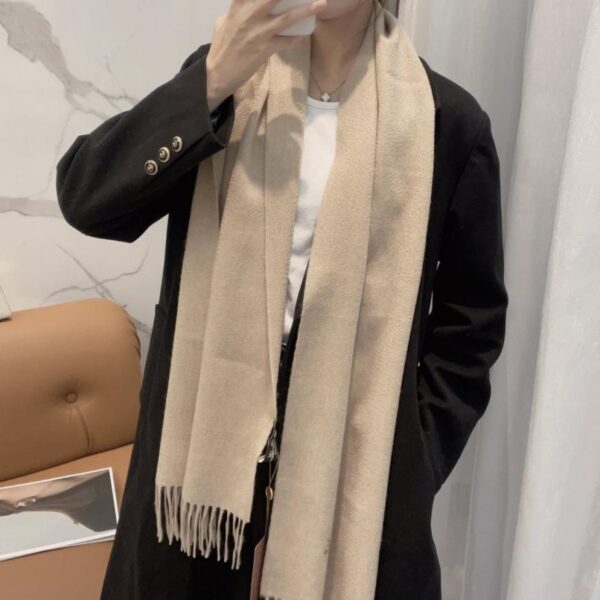 repliche,replica,perfette,siti di,affidabili,migliori siti,dove comprare,1:1,scarpe da ginnastica Sciarpa classica in cashmere “increspatura d’acqua” di Loro Piana (WET3G)