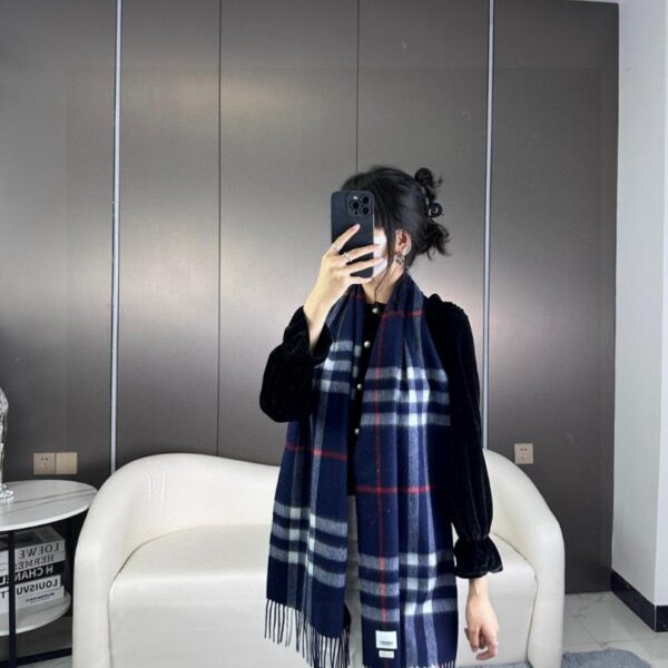 Sciarpa classica in cashmere a quadri Burberry Deep Water Ripple (2S7I1)