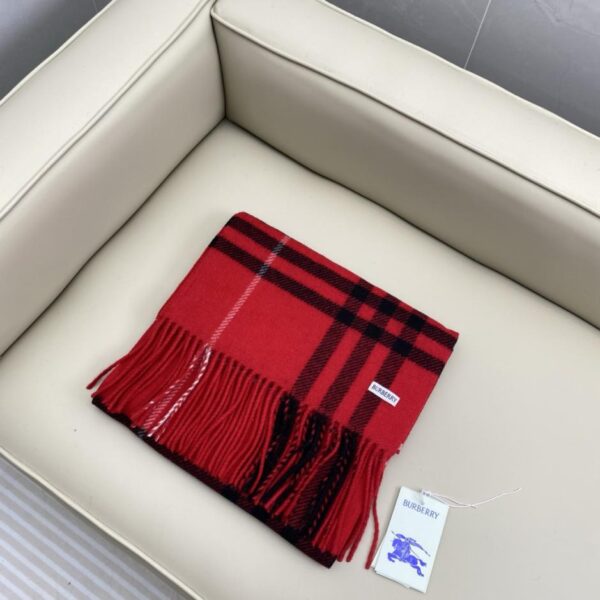 repliche,replica,perfette,siti di,affidabili,migliori siti,dove comprare,1:1,scarpe da ginnastica Sciarpa Burberry Classic Check 100% Cashmere Classic Check Cashmere (ZZ06O)