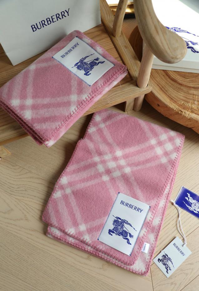 repliche,replica,perfette,siti di,affidabili,migliori siti,dove comprare,1:1,scarpe da ginnastica L’ultima sciarpa rosa gomma di Burberry (SBUMY) repliche,replica,perfette,siti di,affidabili,migliori siti,dove comprare,1:1,scarpe da ginnastica L’ultima sciarpa rosa gomma di Burberry (SBUMY)