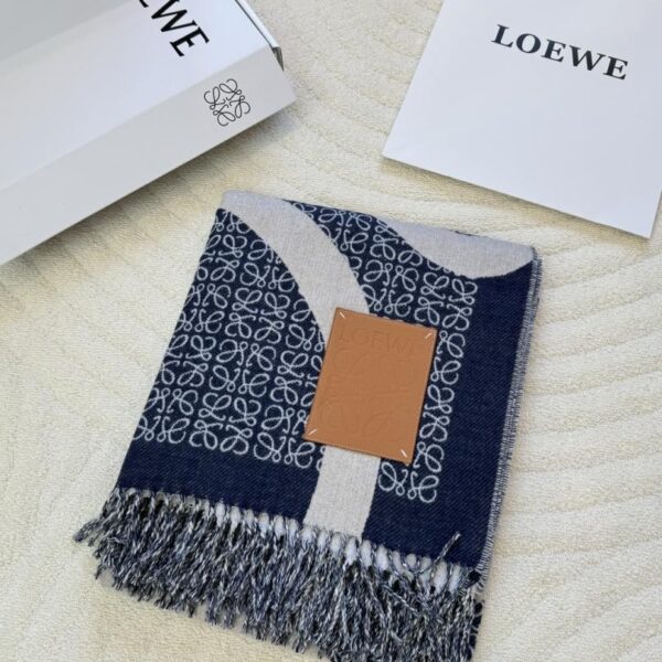 repliche,replica,perfette,siti di,affidabili,migliori siti,dove comprare,1:1,scarpe da ginnastica Loewe New Khaki Green Milk Tea Camel, scialle in lana jacquard bicolore (BEB47)