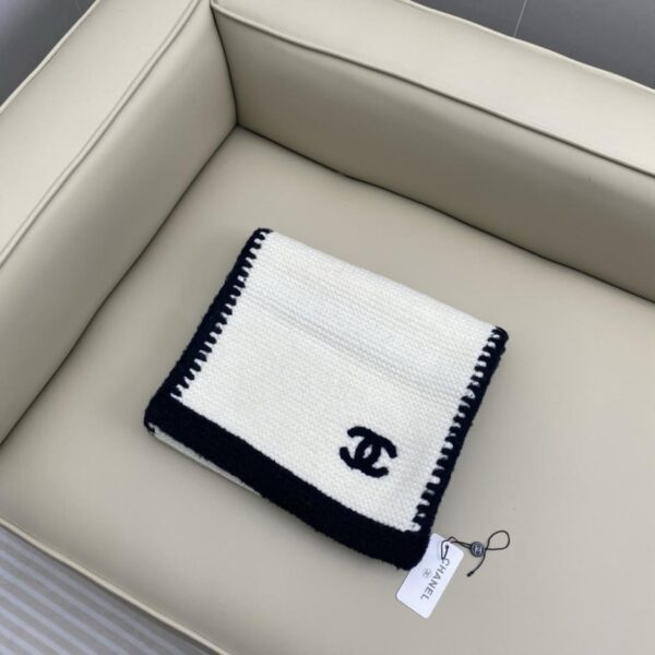repliche,replica,perfette,siti di,affidabili,migliori siti,dove comprare,1:1,scarpe da ginnastica Sciarpa all’uncinetto Chanel di prima qualità, in lana di pecora scozzese importata (JBJ9T)