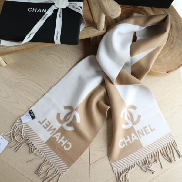 repliche,replica,perfette,siti di,affidabili,migliori siti,dove comprare,1:1,scarpe da ginnastica Sciarpa tricolore classica Chanel (05DML)