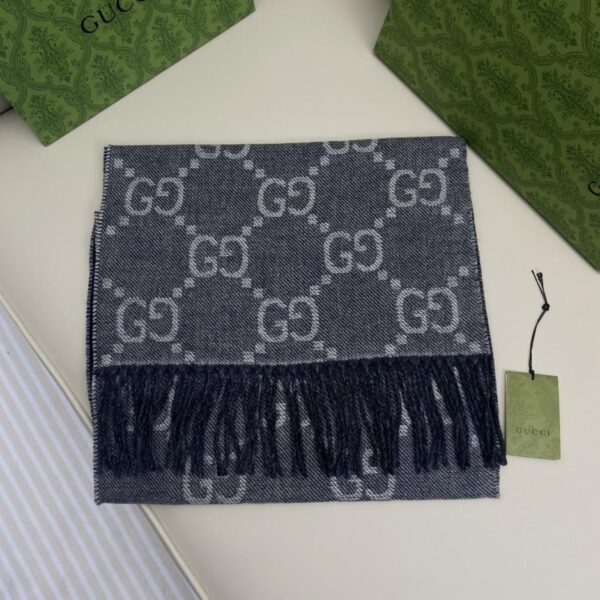 repliche,replica,perfette,siti di,affidabili,migliori siti,dove comprare,1:1,scarpe da ginnastica Sciarpa unisex piccola bicolore jacquard con motivo GG, qualità del bancone grigio medio + grigio scuro (VGIUZ)
