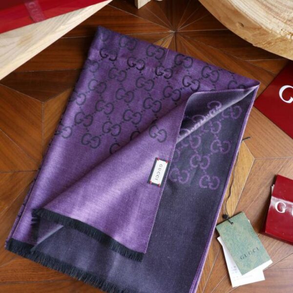Sciarpa lunga GG Elegante sciarpa lunga in seta e cashmere jacquard bicolore (34LSM)