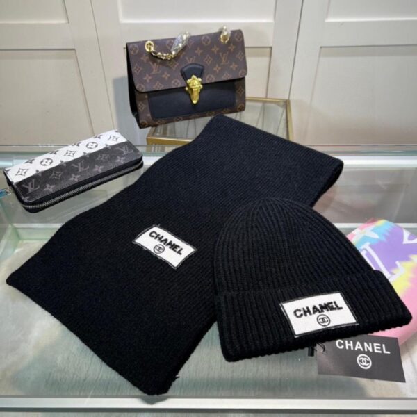 repliche,replica,perfette,siti di,affidabili,migliori siti,dove comprare,1:1,scarpe da ginnastica Sito ufficiale CHANEL nuovo set classico cappello + sciarpa (7EZG1)