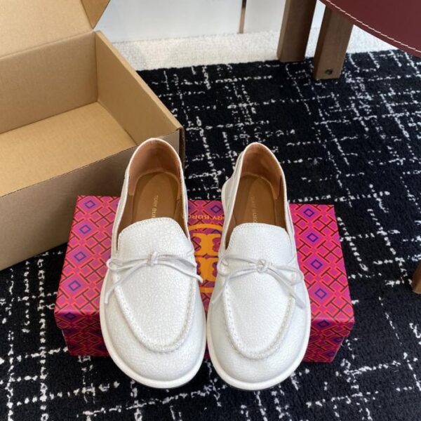 repliche,replica,perfette,siti di,affidabili,migliori siti,dove comprare,1:1,scarpe da ginnastica Mocassini Tory Burch con punta tonda, comodi e versatili, con fiocco e slip-on (RM5K6)