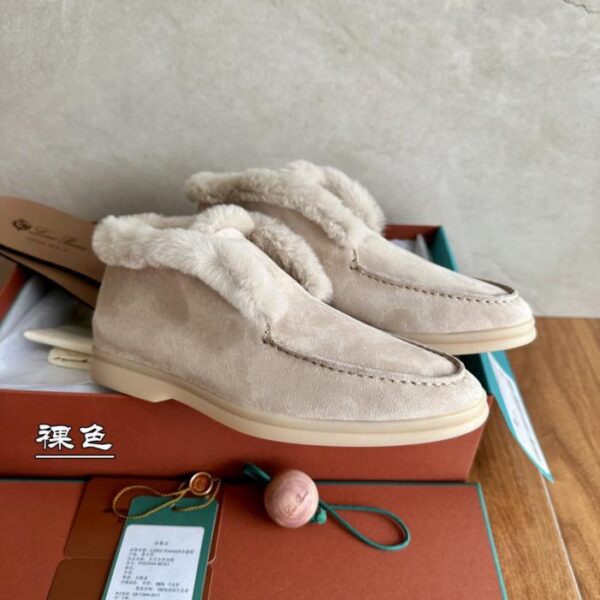 repliche,replica,perfette,siti di,affidabili,migliori siti,dove comprare,1:1,scarpe da ginnastica Stivali pesanti in pelliccia Loro Piana autunno/inverno color carne (BF9WD)