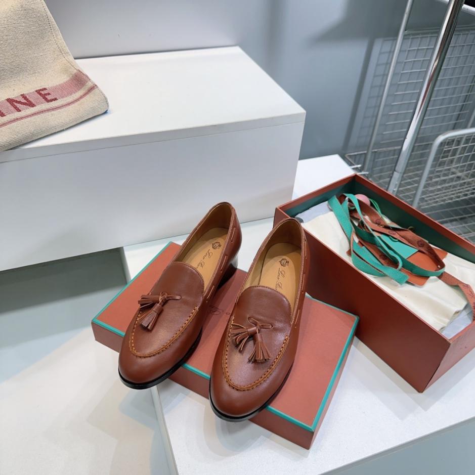 repliche,replica,perfette,siti di,affidabili,migliori siti,dove comprare,1:1,scarpe da ginnastica Loro Piana Mocassini con tacco grosso in pelle di vitello con nappe, nuovi, autunno-inverno (NNMDC) repliche,replica,perfette,siti di,affidabili,migliori siti,dove comprare,1:1,scarpe da ginnastica Loro Piana Mocassini con tacco grosso in pelle di vitello con nappe, nuovi, autunno-inverno (NNMDC)