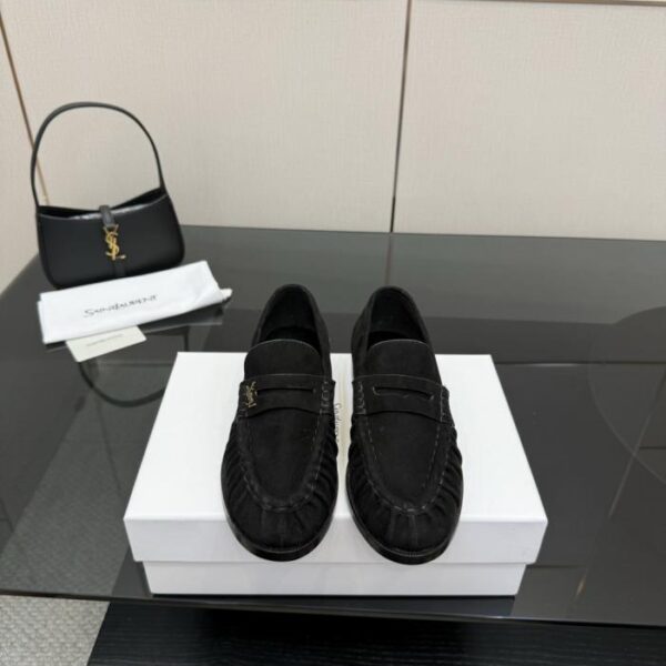 repliche,replica,perfette,siti di,affidabili,migliori siti,dove comprare,1:1,scarpe da ginnastica Mocassini e pantofole con piccolo logo YSL di Saint Laurent (WSYOE)