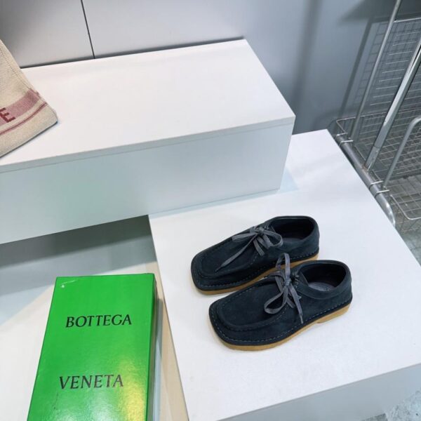 repliche,replica,perfette,siti di,affidabili,migliori siti,dove comprare,1:1,scarpe da ginnastica Mocassini con plateau e punta grande Bottega Veneta autunno/inverno (UWJK3)