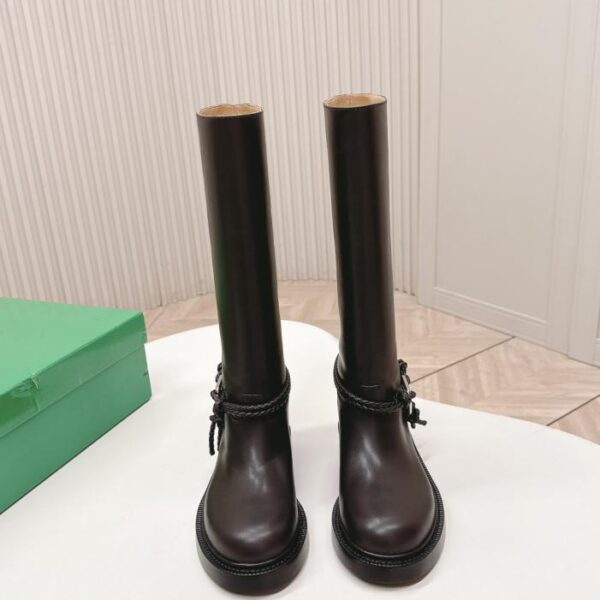Stivali alti slip-on alla moda Bottega Veneta (F7M77)