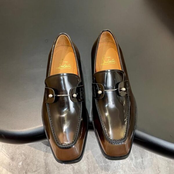 repliche,replica,perfette,siti di,affidabili,migliori siti,dove comprare,1:1,scarpe da ginnastica Scarpe eleganti da uomo in pelle di alta qualità Christian Louboutin, classiche con suola rossa (GGUA5)