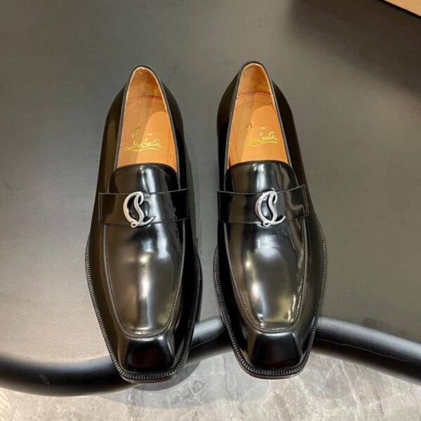repliche,replica,perfette,siti di,affidabili,migliori siti,dove comprare,1:1,scarpe da ginnastica Scarpe eleganti da uomo in pelle di alta qualità Christian Louboutin, classiche con suola rossa (QS3VT)