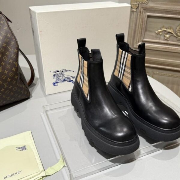 repliche,replica,perfette,siti di,affidabili,migliori siti,dove comprare,1:1,scarpe da ginnastica Stivaletti Chelsea casual Burberry autunno e inverno nuovi stivaletti alti (OQT9G)