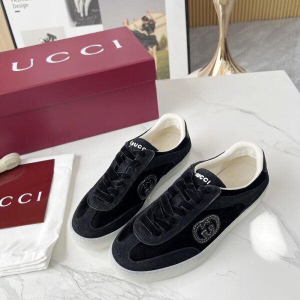 repliche,replica,perfette,siti di,affidabili,migliori siti,dove comprare,1:1,scarpe da ginnastica Le ultime scarpe da ginnastica tedesche di GUCCI, in pelle con doppia G e lettere Gucci tridimensionali (0RLKQ)