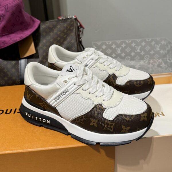 Louis Vuitton RUN AWAY MAXI serie sportiva e per il tempo libero (TA4IC)