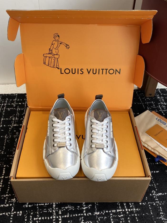 repliche,replica,perfette,siti di,affidabili,migliori siti,dove comprare,1:1,scarpe da ginnastica Scarpe casual bianche con suola spessa Louis Vuitton autunno/inverno (6FMPM) repliche,replica,perfette,siti di,affidabili,migliori siti,dove comprare,1:1,scarpe da ginnastica Scarpe casual bianche con suola spessa Louis Vuitton autunno/inverno (6FMPM)