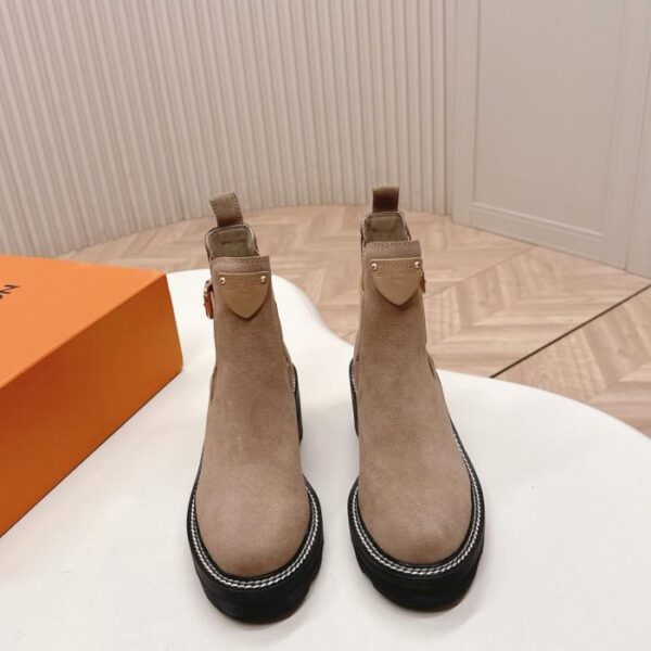 repliche,replica,perfette,siti di,affidabili,migliori siti,dove comprare,1:1,scarpe da ginnastica LV nuovi stivali Martin alla caviglia autunno e inverno (9DE24)
