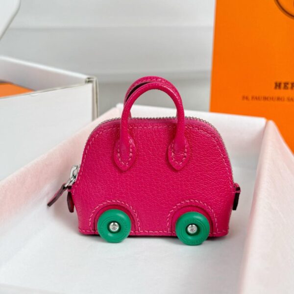 repliche,replica,perfette,siti di,affidabili,migliori siti,dove comprare,1:1,scarpe da ginnastica Portachiavi con ciondolo per borsa Bolide️ Hermes Mini Bowling Bag (XND9G)