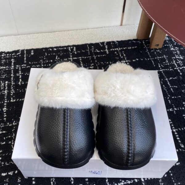 repliche,replica,perfette,siti di,affidabili,migliori siti,dove comprare,1:1,scarpe da ginnastica Pantofole a mezza altezza in lana della collezione autunno/inverno LOEWE (77GLA)