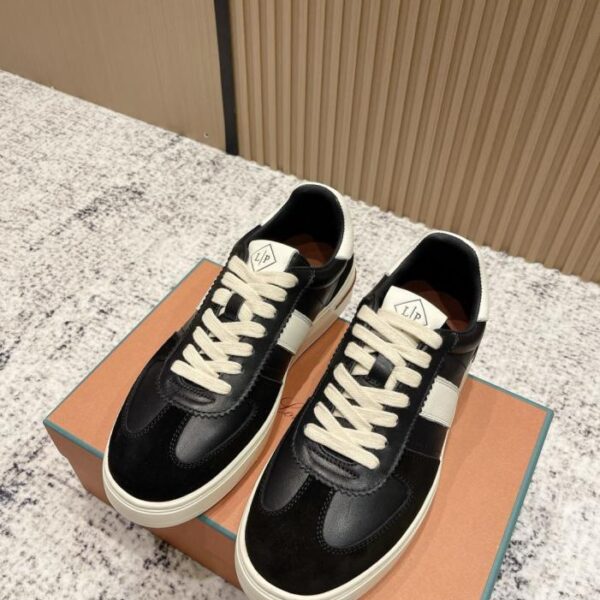 repliche,replica,perfette,siti di,affidabili,migliori siti,dove comprare,1:1,scarpe da ginnastica Versione top delle scarpe da allenamento tedesche LP da uomo della serie Tennis Walk di Loro Piana (FIVQJ)