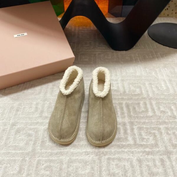 repliche,replica,perfette,siti di,affidabili,migliori siti,dove comprare,1:1,scarpe da ginnastica Miu Miu scarpe da barca stivali da neve in lana (BEIMO)
