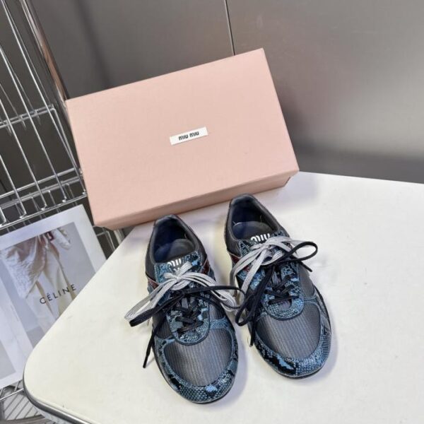 repliche,replica,perfette,siti di,affidabili,migliori siti,dove comprare,1:1,scarpe da ginnastica Le ultime scarpe casual retrò di MiuMiu, scarpe Dexun (5N99M)