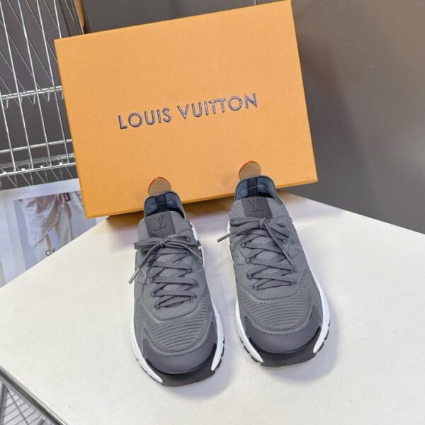 Le ultime scarpe da ginnastica e casual di Louis Vuitton (UMR80)