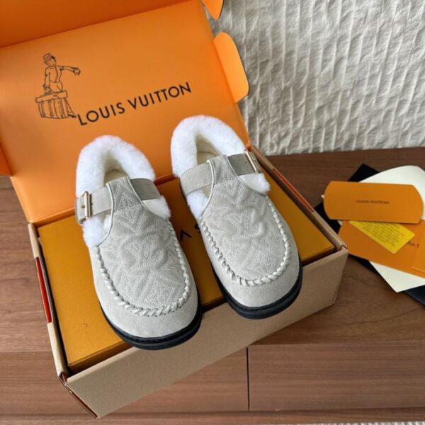 repliche,replica,perfette,siti di,affidabili,migliori siti,dove comprare,1:1,scarpe da ginnastica Scarpe Mary Jane in peluche della serie Colorado di Louis Vuitton (38ZL7)