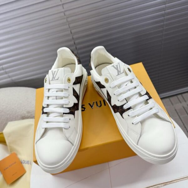 repliche,replica,perfette,siti di,affidabili,migliori siti,dove comprare,1:1,scarpe da ginnastica Scarpe classiche bianche Louis Vuitton (9LYMI)