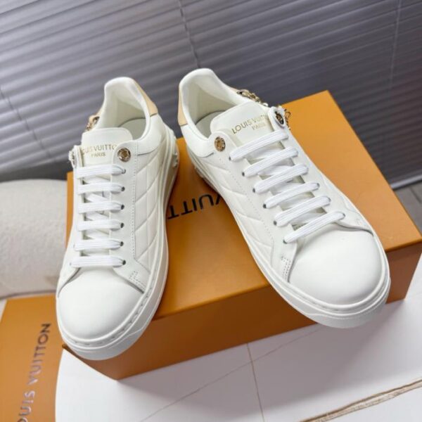 repliche,replica,perfette,siti di,affidabili,migliori siti,dove comprare,1:1,scarpe da ginnastica Scarpe classiche bianche Louis Vuitton (TBZ71)
