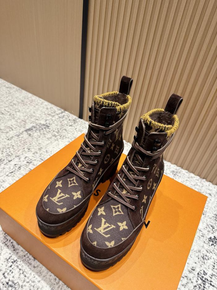 repliche,replica,perfette,siti di,affidabili,migliori siti,dove comprare,1:1,scarpe da ginnastica Versione superiore Versione alta Stivali Martin classici LV con tacco alto Stivali con tacco spesso serie sabbia (DRUZY) repliche,replica,perfette,siti di,affidabili,migliori siti,dove comprare,1:1,scarpe da ginnastica Versione superiore Versione alta Stivali Martin classici LV con tacco alto Stivali con tacco spesso serie sabbia (DRUZY)