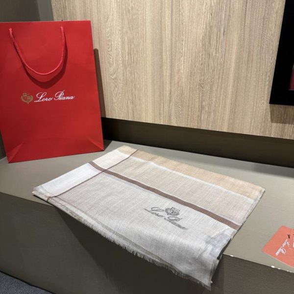 repliche,replica,perfette,siti di,affidabili,migliori siti,dove comprare,1:1,scarpe da ginnastica Sciarpa in cashmere sottile Loro Piana (6C0NS)