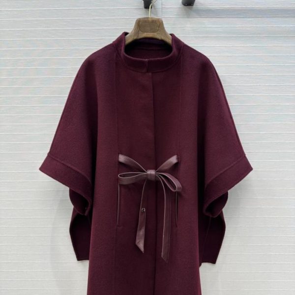 repliche,replica,perfette,siti di,affidabili,migliori siti,dove comprare,1:1,scarpe da ginnastica Cappotto a mantella in cashmere di alta qualità in stile vintage Loro Piana con finiture in pelle (RT8YE)
