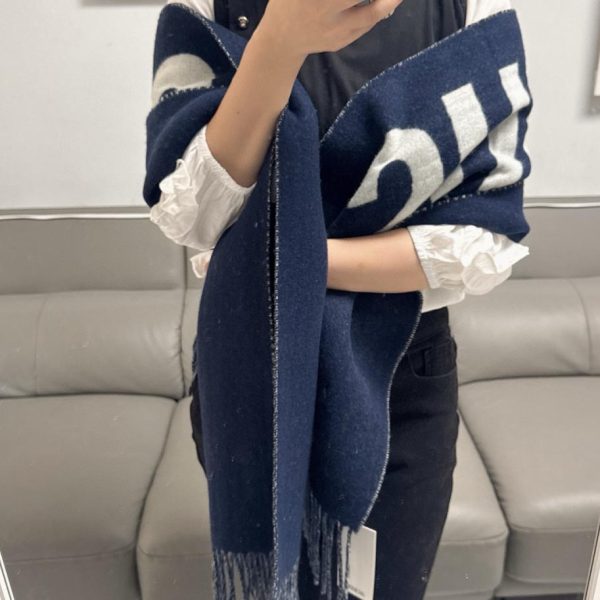 repliche,replica,perfette,siti di,affidabili,migliori siti,dove comprare,1:1,scarpe da ginnastica Sciarpa reversibile JACQUEMUS (EKU54)