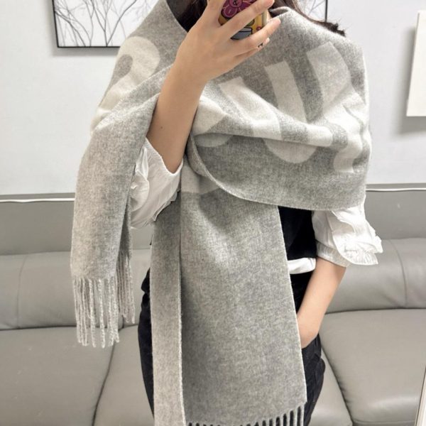 repliche,replica,perfette,siti di,affidabili,migliori siti,dove comprare,1:1,scarpe da ginnastica Sciarpa reversibile JACQUEMUS (EVG2T)