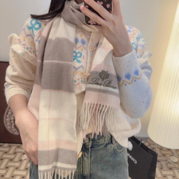 repliche,replica,perfette,siti di,affidabili,migliori siti,dove comprare,1:1,scarpe da ginnastica Sciarpa/Scialle in cashmere premium Loro Piana (IIRY6)