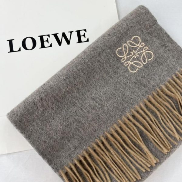 repliche,replica,perfette,siti di,affidabili,migliori siti,dove comprare,1:1,scarpe da ginnastica Sciarpa in cashmere premium Loewe (Y4NZD)