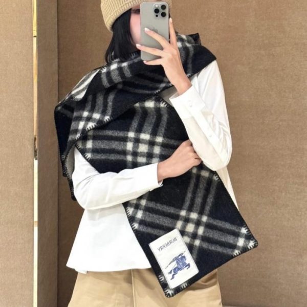 repliche,replica,perfette,siti di,affidabili,migliori siti,dove comprare,1:1,scarpe da ginnastica Sciarpa Burberry in misto cashmere e lana (con cappuccio) (RLVTH)