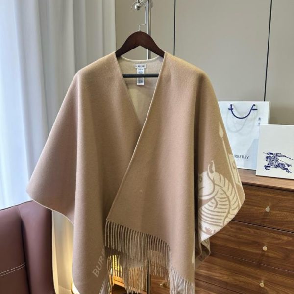 repliche,replica,perfette,siti di,affidabili,migliori siti,dove comprare,1:1,scarpe da ginnastica Scialle Burberry Equestrian in misto cashmere color sabbia (X72KE)