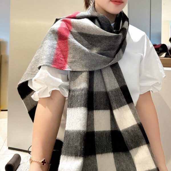 repliche,replica,perfette,siti di,affidabili,migliori siti,dove comprare,1:1,scarpe da ginnastica Sciarpe Burberry da uomo e da donna (BJLDD)