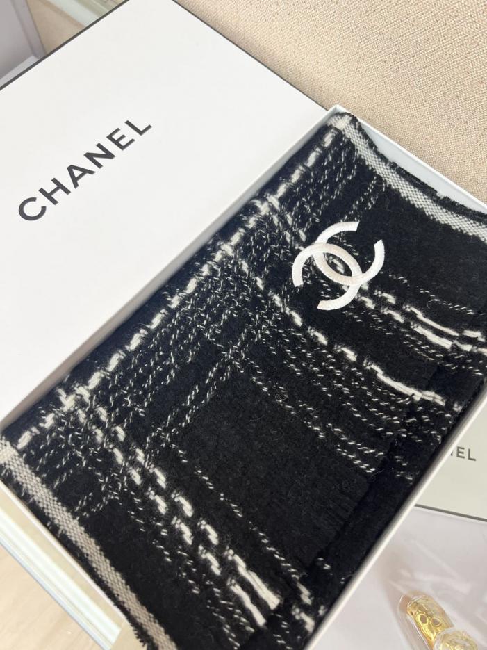 repliche,replica,perfette,siti di,affidabili,migliori siti,dove comprare,1:1,scarpe da ginnastica Sciarpa in cashmere lavorato a maglia con doppia C di Chanel (V1QVG) repliche,replica,perfette,siti di,affidabili,migliori siti,dove comprare,1:1,scarpe da ginnastica Sciarpa in cashmere lavorato a maglia con doppia C di Chanel (V1QVG)