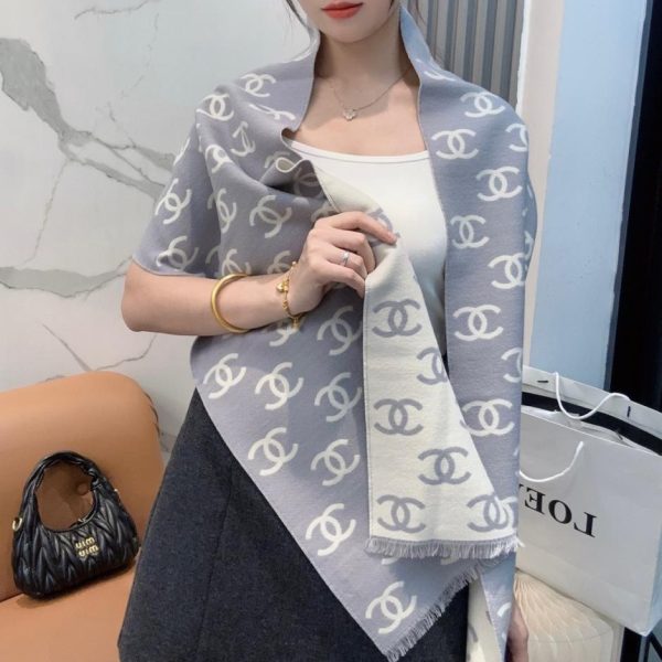 repliche,replica,perfette,siti di,affidabili,migliori siti,dove comprare,1:1,scarpe da ginnastica La nuova sciarpa nera di Chanel (0HXWZ)
