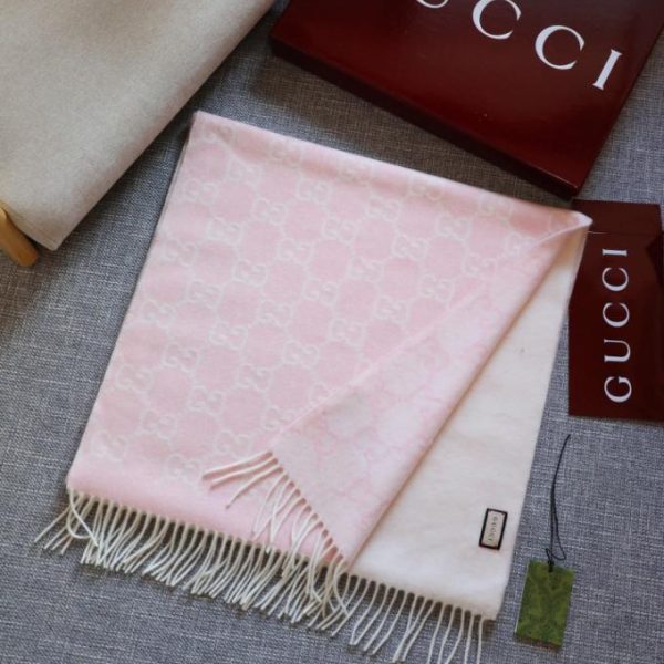 repliche,replica,perfette,siti di,affidabili,migliori siti,dove comprare,1:1,scarpe da ginnastica Sciarpa GUCCI GG Gradient Jacquard (OTBJF)