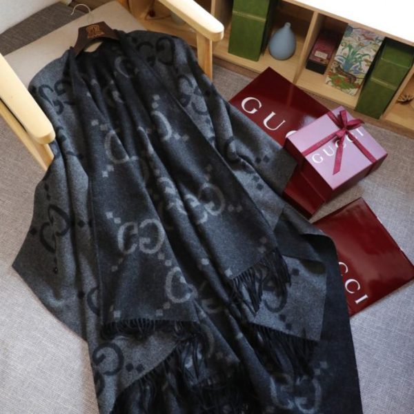 repliche,replica,perfette,siti di,affidabili,migliori siti,dove comprare,1:1,scarpe da ginnastica Mantella GUCCI double face Large G, tessuto cashmere a doppio strato (5O7YF)