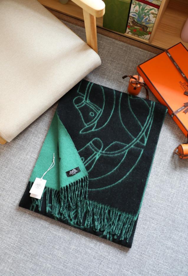 repliche,replica,perfette,siti di,affidabili,migliori siti,dove comprare,1:1,scarpe da ginnastica Scialle Hermes a doppia faccia con testa di cavallo, jacquard spesso a doppia faccia (ZAMUZ) repliche,replica,perfette,siti di,affidabili,migliori siti,dove comprare,1:1,scarpe da ginnastica Scialle Hermes a doppia faccia con testa di cavallo, jacquard spesso a doppia faccia (ZAMUZ)