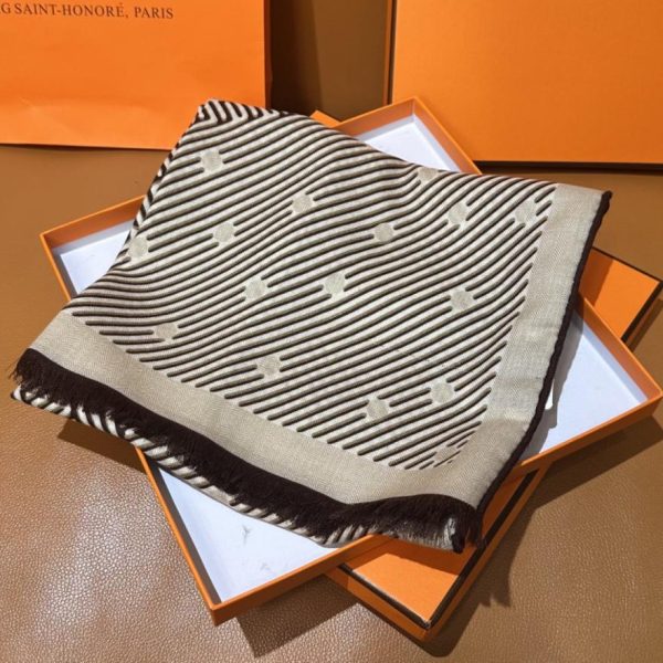 Sciarpa lunga in velluto Hermes, colore reversibile di alta qualità (8VWW0)